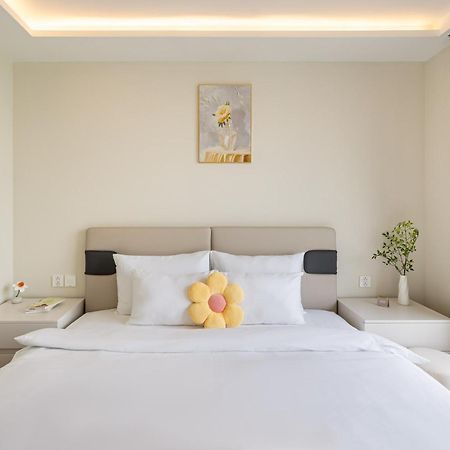 Hotel The Royal Homies - Phu My Hung Ciudad Ho Chi Minh  Exterior foto